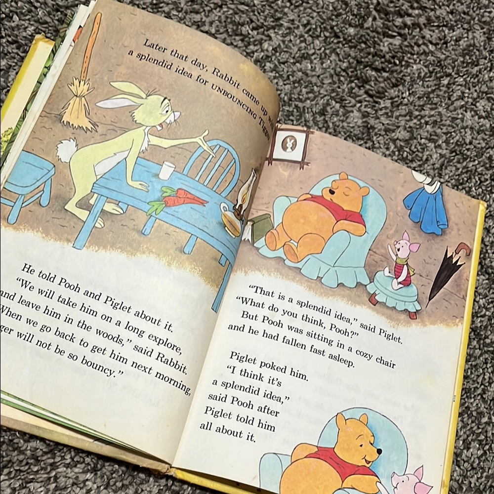 VINTAGE Disney's Winnie the Pooh and Tigger too book - Picture 8 of 10